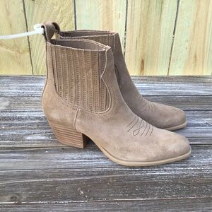 Dolce Vita Bootie Sz 6.5